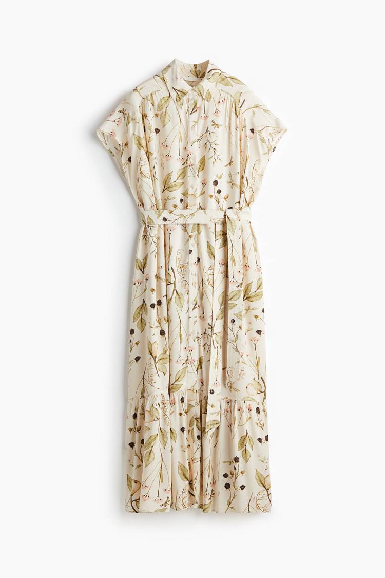Shirt-style dress with a tie at the waist