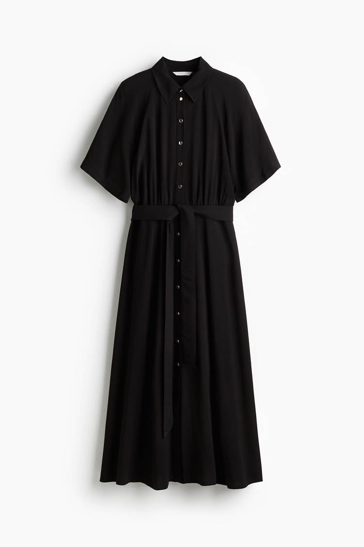 Shirt-style dress with a tie at the waist