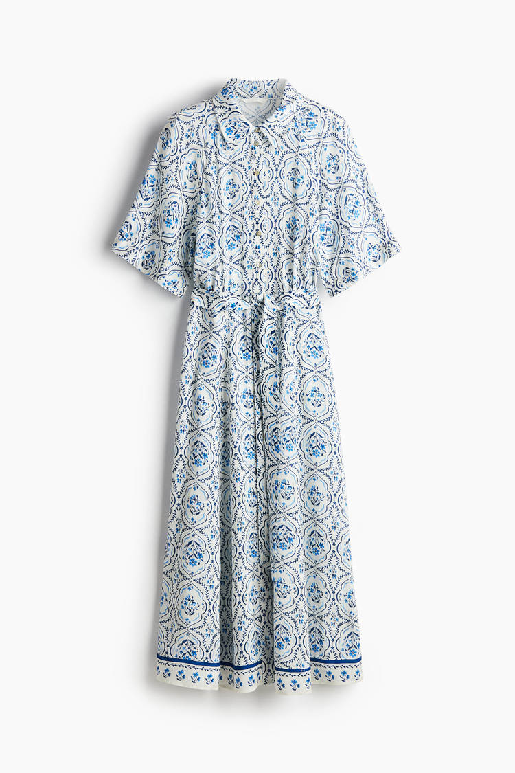 Shirt-style dress with a tie at the waist